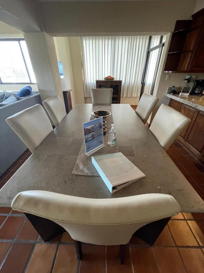 Best Location In Medano Beach -Marina Sol Lrg 2 Bed Steps To Beach, Downtown & Marina Cabo San Lucas Eksteriør billede